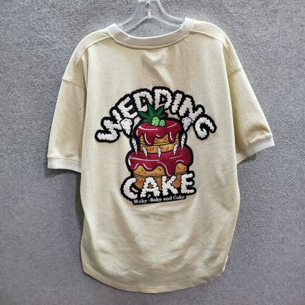 Wedding Cake Men Shirt‎ Large Beige Jersey Streetwear Logo Wake Bake READ